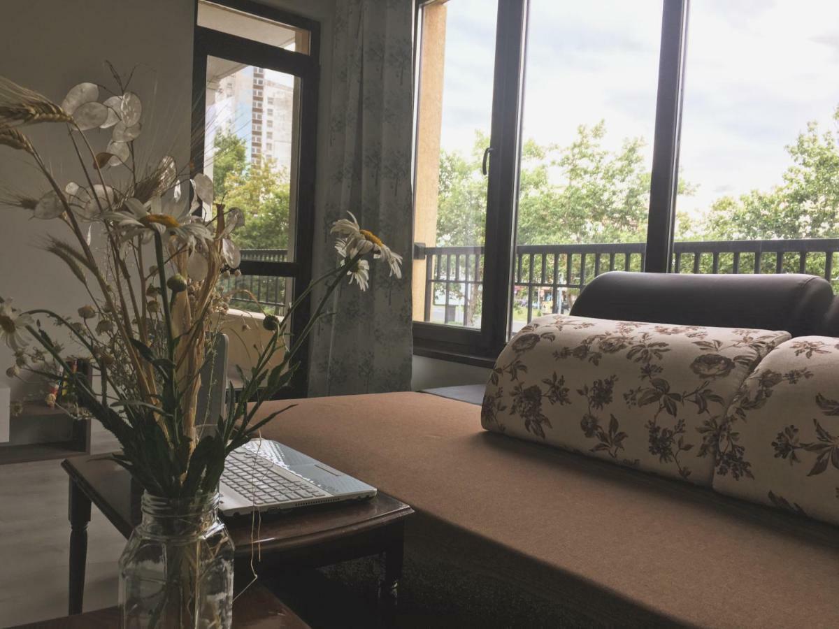 Azzurro Apartment - Ideal For Your Seaside Escape In 布尔加斯 外观 照片