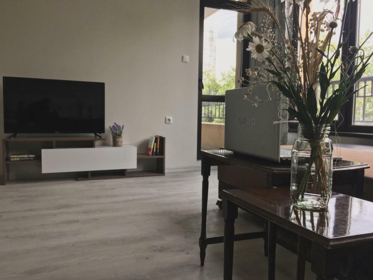 Azzurro Apartment - Ideal For Your Seaside Escape In 布尔加斯 外观 照片